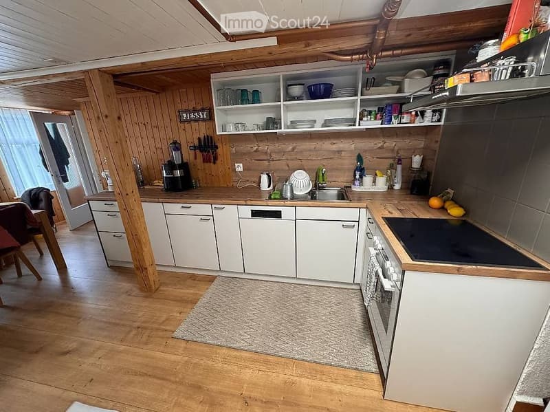 Gepflegte, ruhig gelegene 4 Zimmer Wohnung (2)