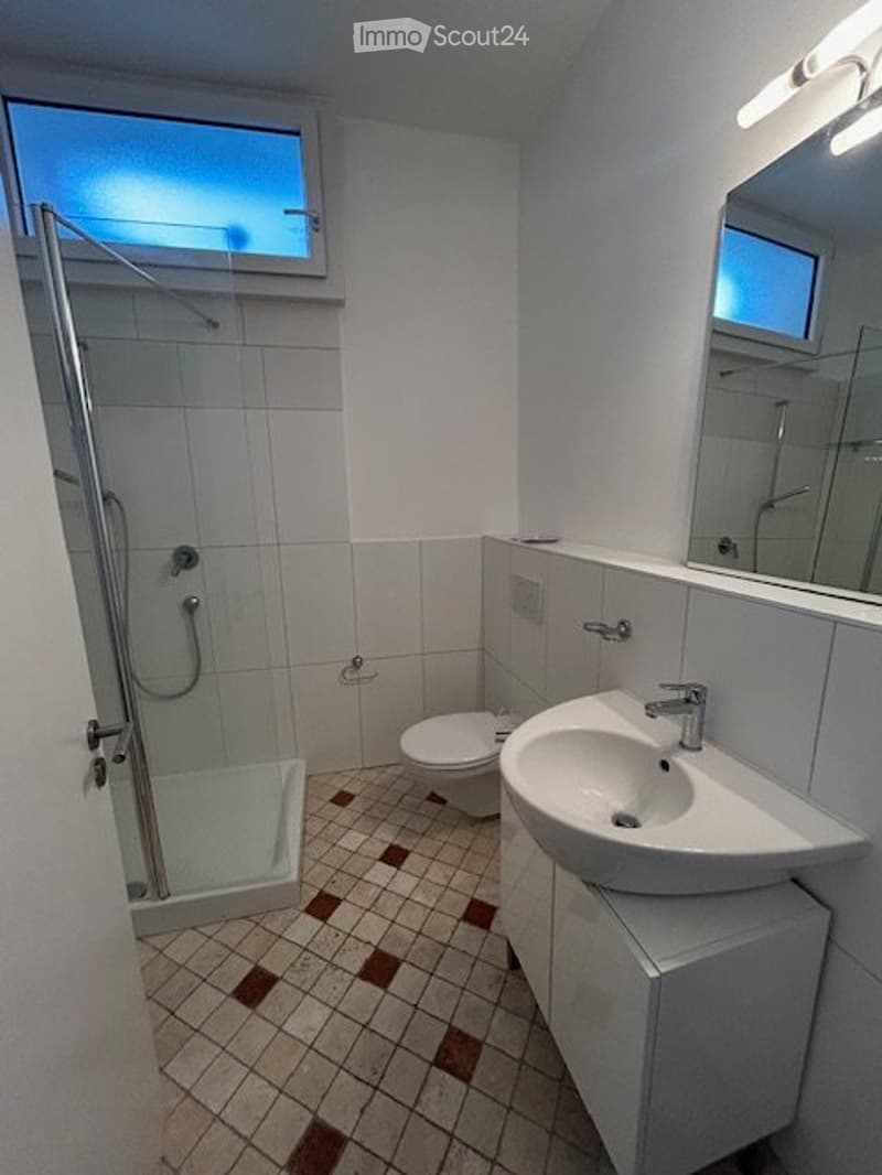 Muralto 3,5 locali rinnovato in casa storica del XVII secolo (9)