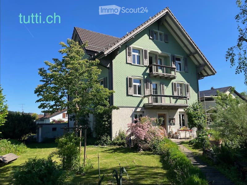 Erstbezug nach Sanierung: Charmante 3.5-Zi.-Wohnung (1)