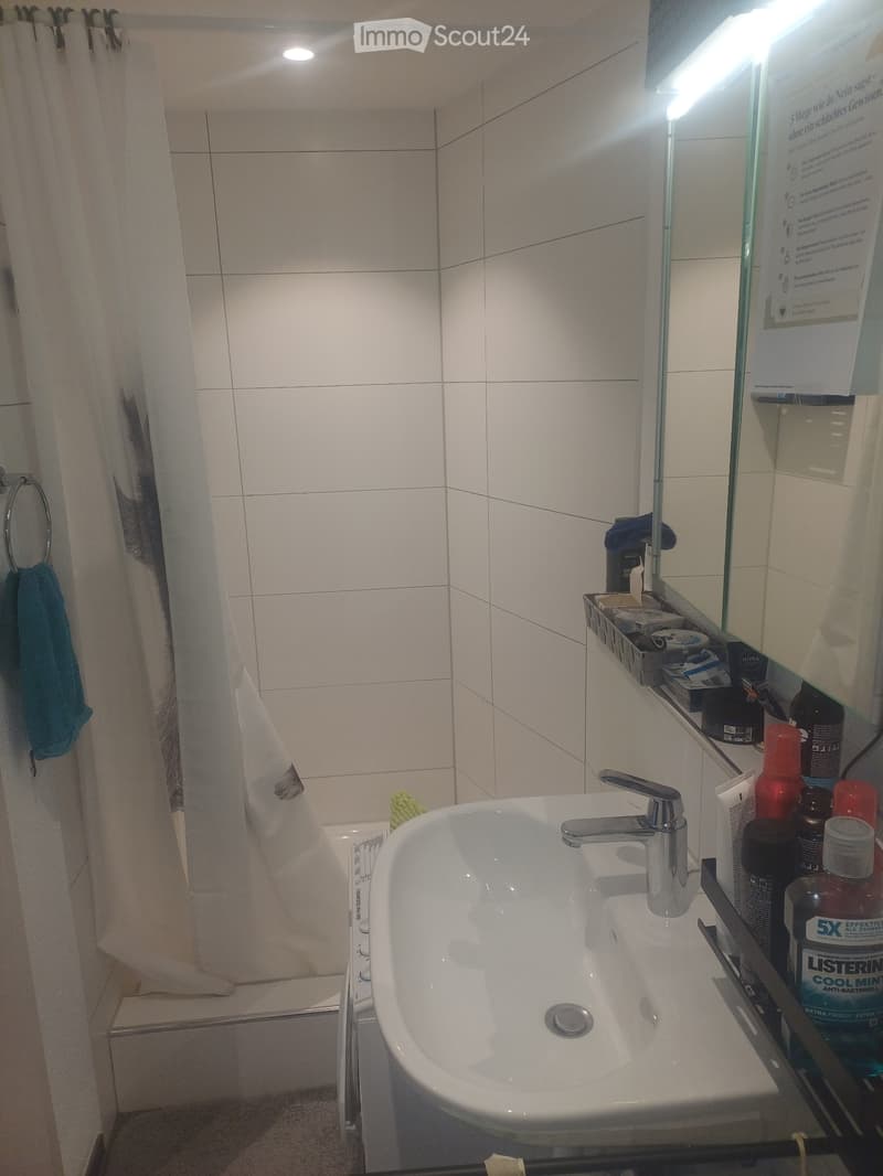 Nachmieter gesucht für Schöne 2.5 Zimmer Wohnung (4)