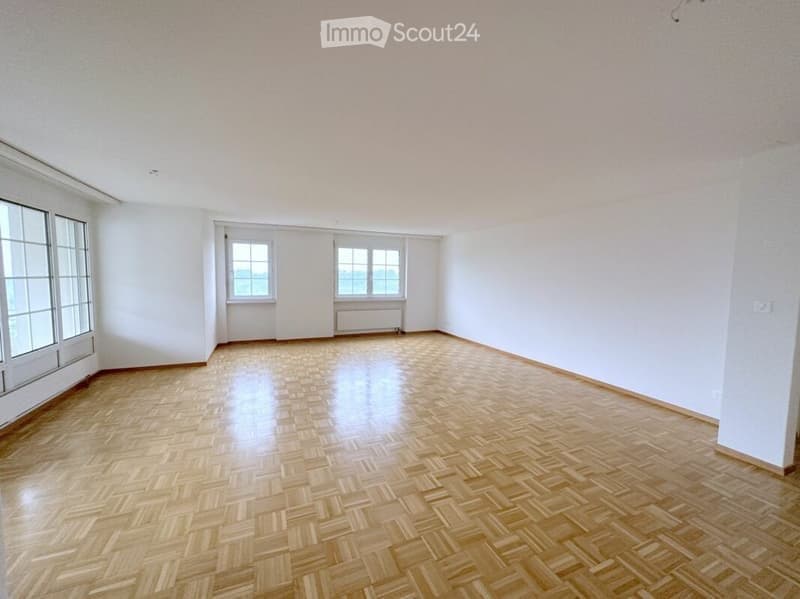 Grosse Wohnung im Grünen mit Teil-Seeblick nach westen/osten (2)