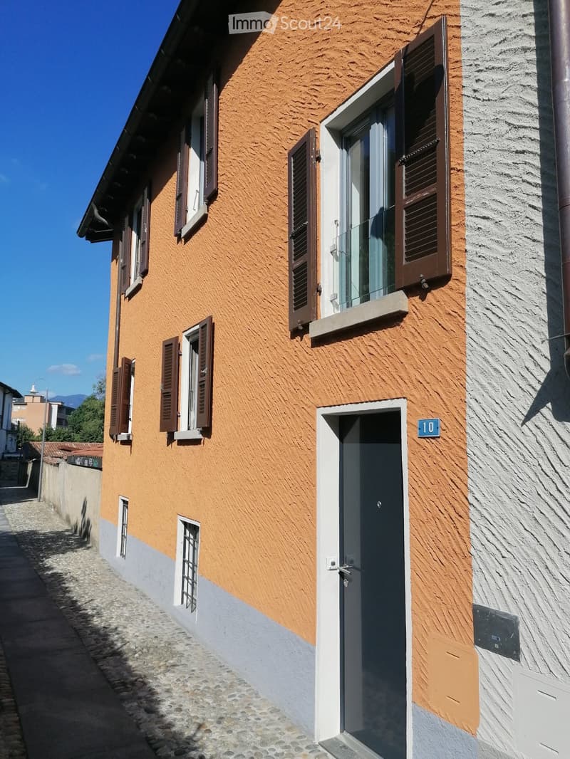 Casa nel nucleo di Stabio a 1200 fr/mese tutto compreso (1)