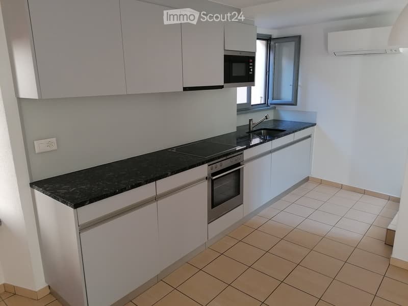 Casa nel nucleo di Stabio a 1200 fr/mese tutto compreso (2)
