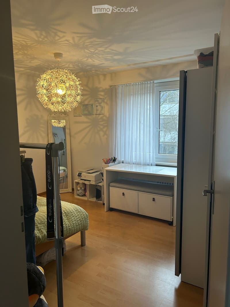 Gemütliche 2.5 Zi Wohnung in Ipsach (5)