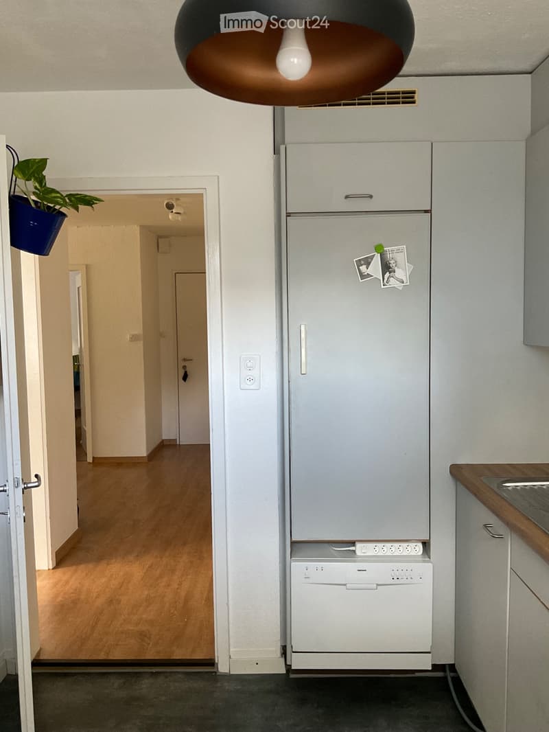 Gemütliches Zimmer für Wochenaufenthalter/in (4)