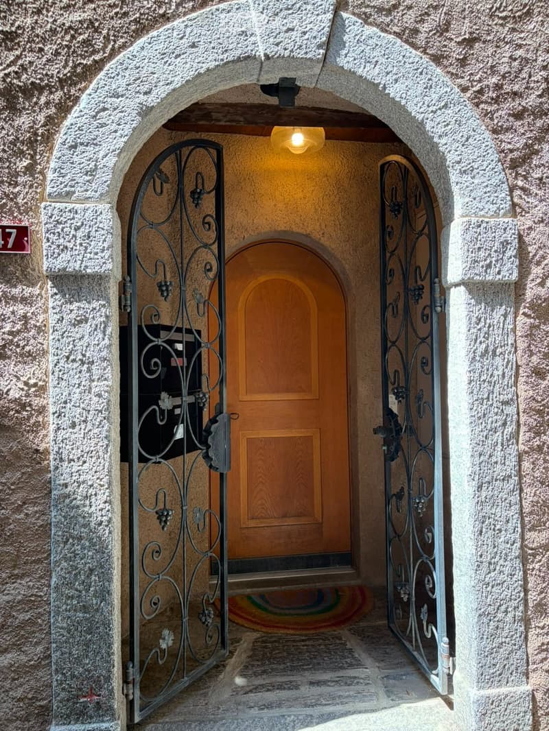 Appartamento 3 ½ oltre locale abitabile al PT (2)