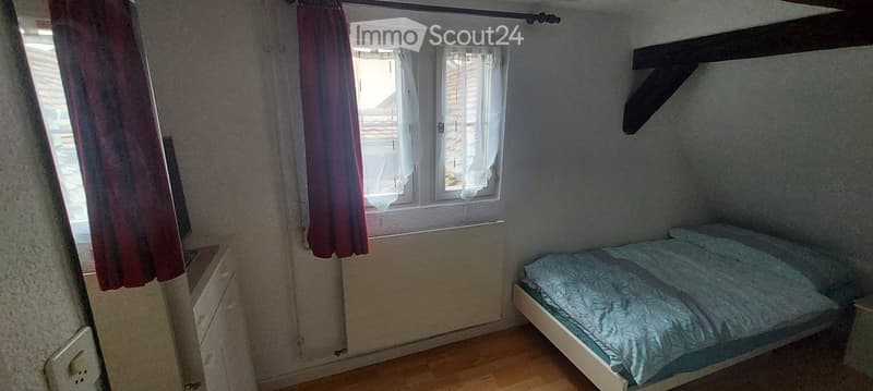 WG-Zimmer möbliert (1)