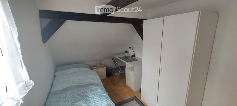 WG-Zimmer möbliert (2)