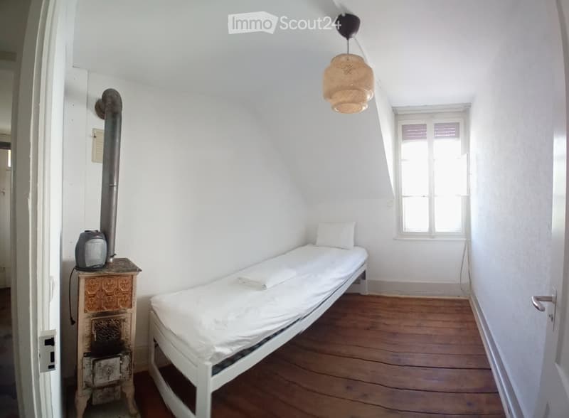 Heimelige Dachwohnung (5)