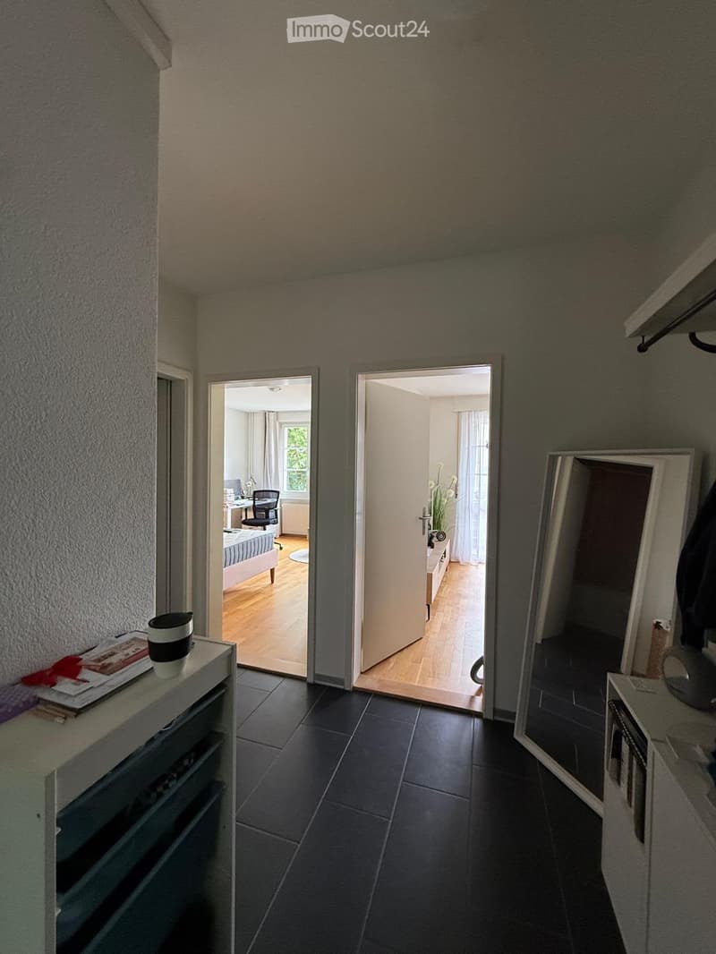 Zimmer in 3.5-Zimmer-WG in Bern zu vermieten (2)