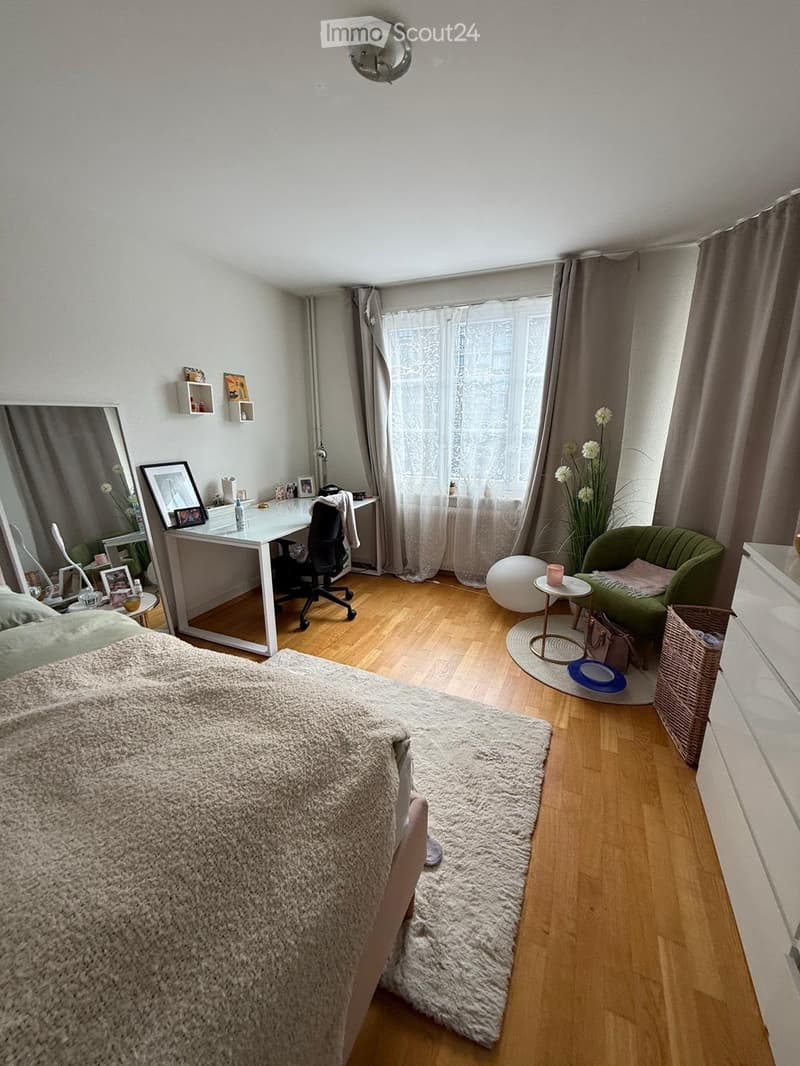 Zimmer in 3.5-Zimmer-WG in Bern zu vermieten (1)