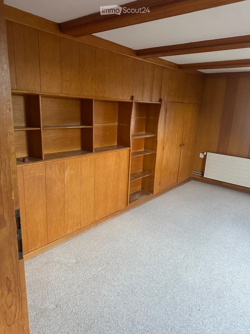 1,5 Zimmer Altbauwohnung DG in Koppigen BE (5)