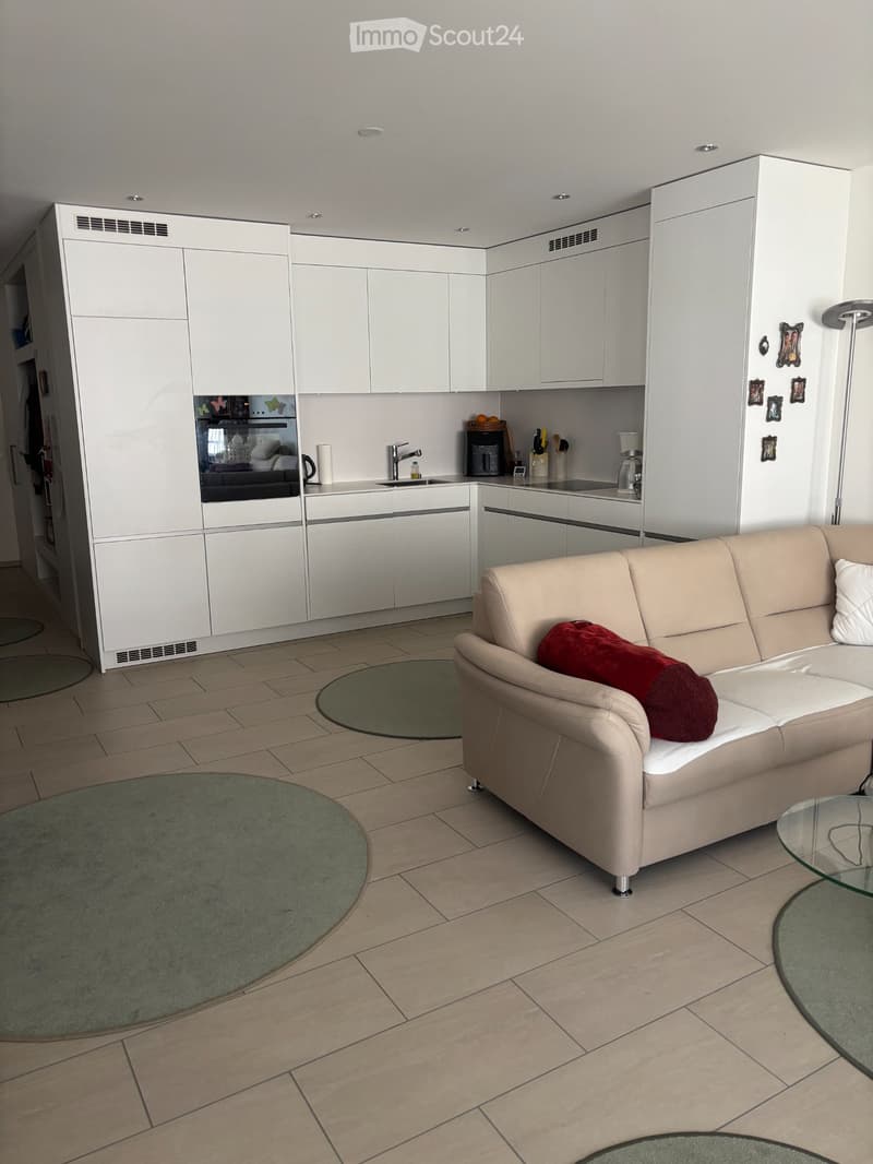gepflegte 2.5 Zimmerwohnung zu vermieten ab 01.10.2026 (2)