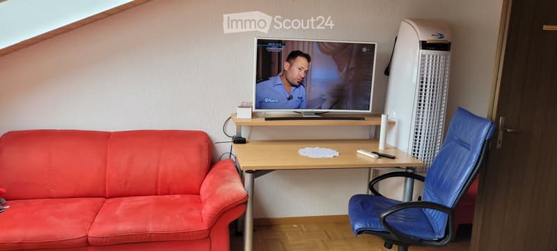 Sehr schönes, gemütliches vollmöbliertes WG-Zimmer ab SOFORT (2)