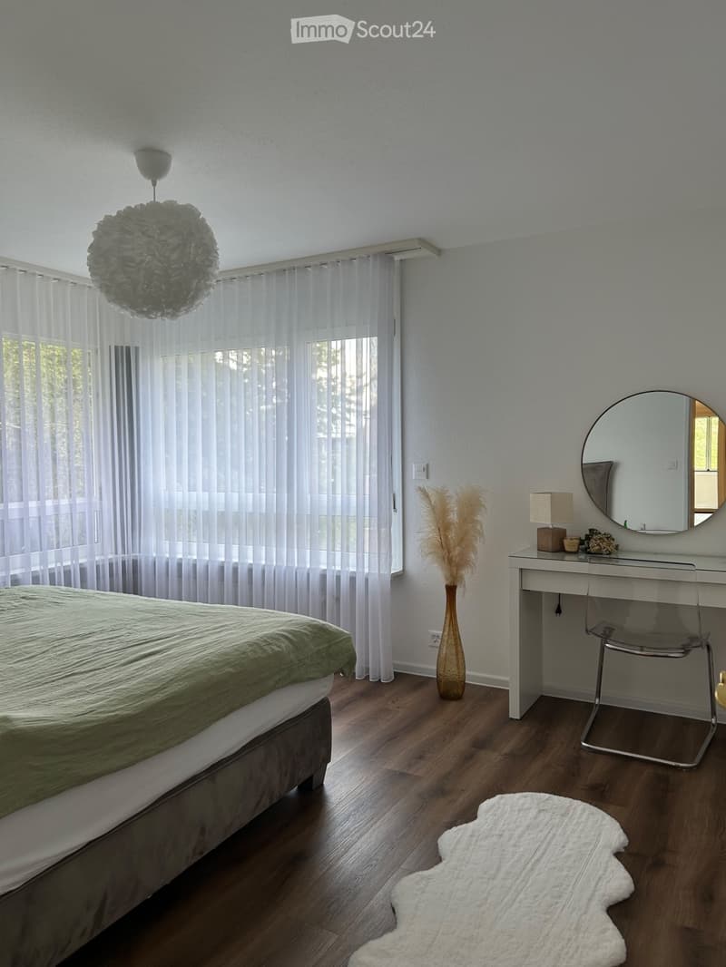 3½-Zimmerwohnung mit zusätzlichem Zimmer (4)