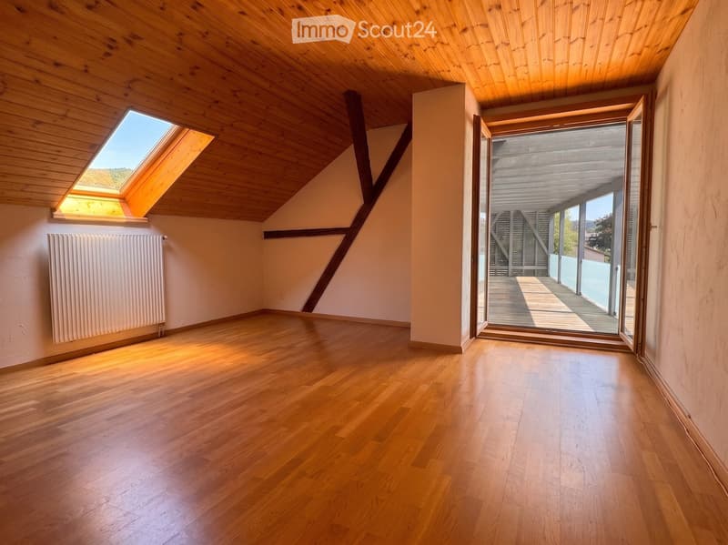 4.5-Zimmer-Maisonettewohnung mit 60 m2 Pergola (4)