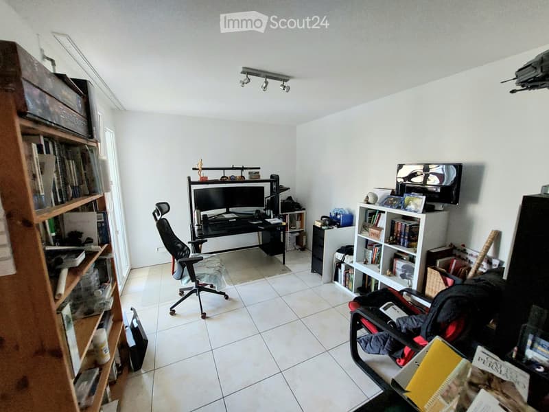 Cercasi subentrante appartemento 4,5 locali, 120m² dal 1.9 (2)