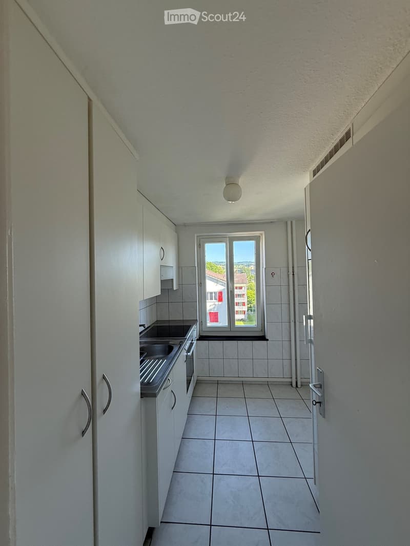 Helle und einladende 4-Zimmer-Wohnung in attraktiver Lage (5)