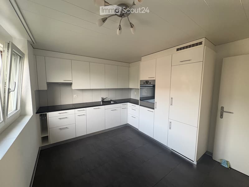 4.5 Zimmer Maisonette Wohnung zu vermieten (4)
