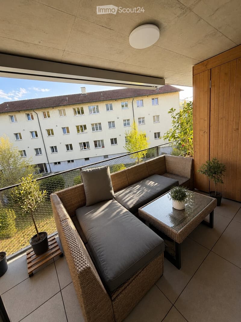 Moderne 2-Zimmer-Wohnung mit grosser Loggia in Liestal (3)