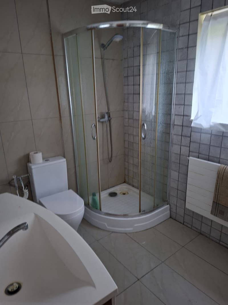 WG Zimmer zu vermieten (3)