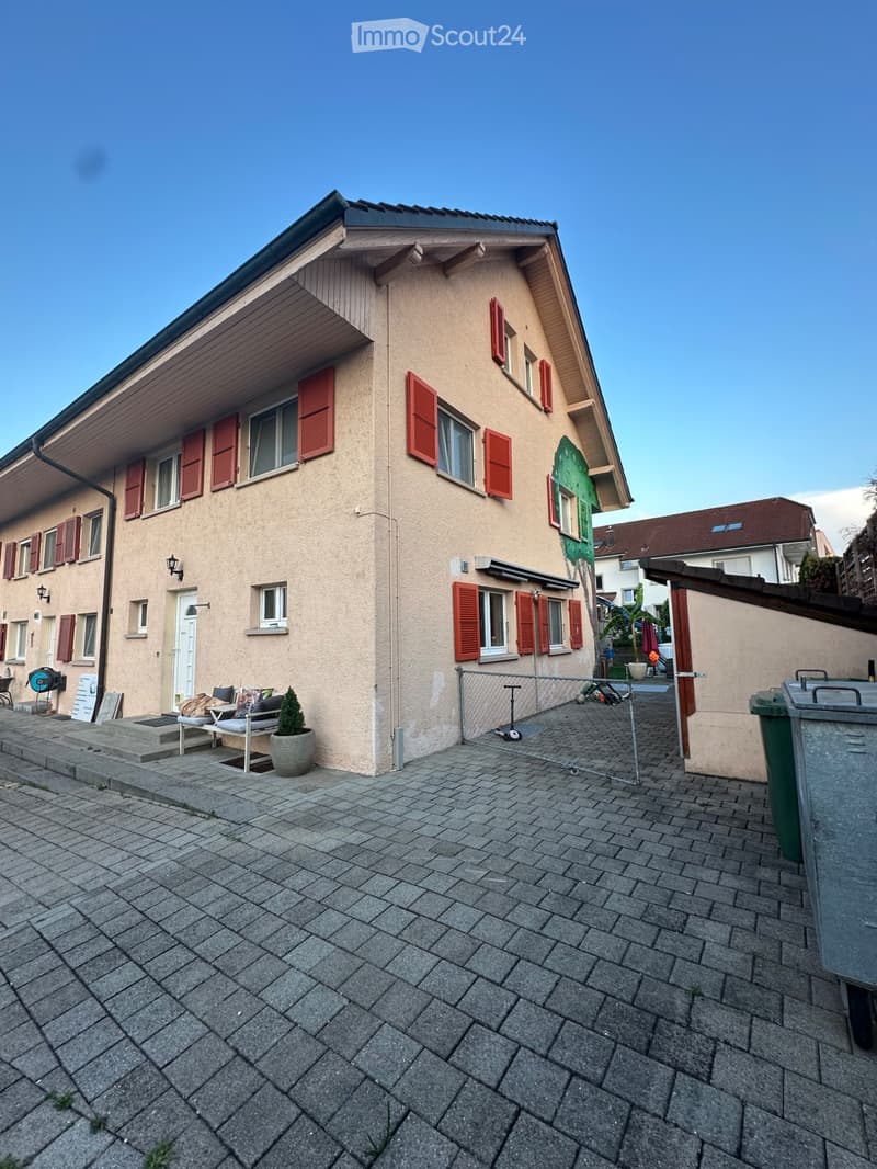 4,5 Zimmer Wohnung (1)