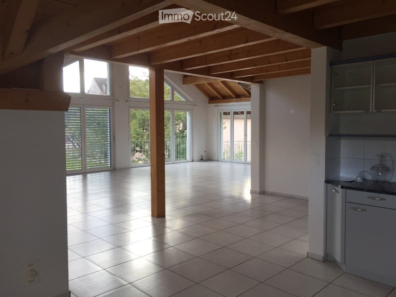 4.5 Zimmerwohnung (266 m2) mit Balkon und Galerie (3)