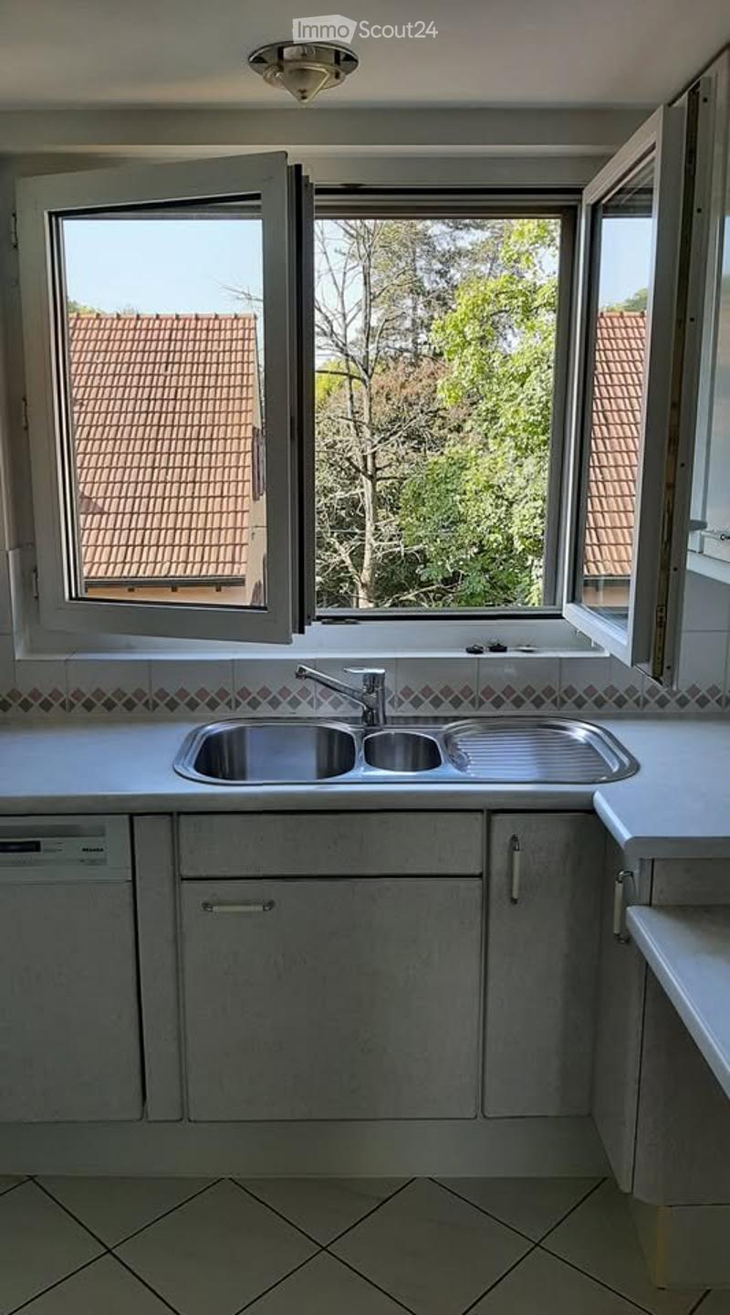 Wunderschöne 3.5-Zimmer-Wohnung im Gundeli 500 m vom SBB (4)