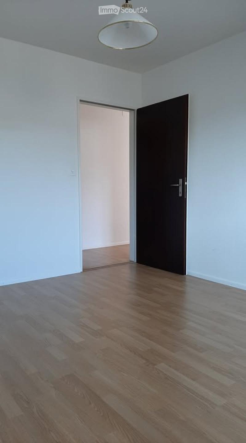Wunderschöne 3.5-Zimmer-Wohnung im Gundeli 500 m vom SBB (2)