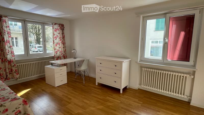 Zimmer in Frauen-WG zu vermieten - möbliert - ab 01. Oktober (2)