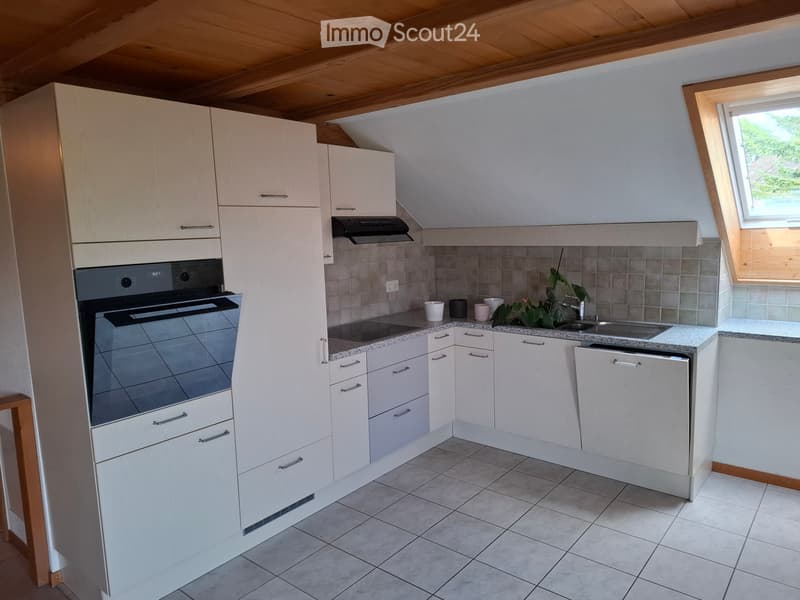 Charmante 5.5 Zimmer Wohnung in Affolten zu vermieten. (3)