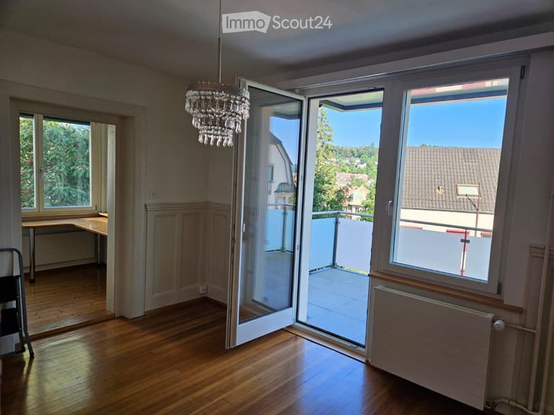 Schöne helle Wohnung 3,5 Zimmer (2)