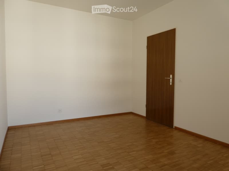 4.5 locali affittasi Cresciano (5)