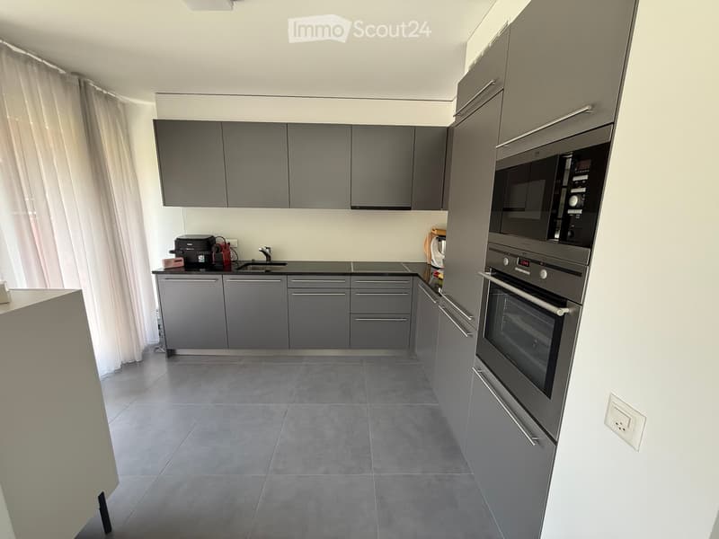 Bellissimo appartamento con giardino 3.5 locali a Tenero (4)