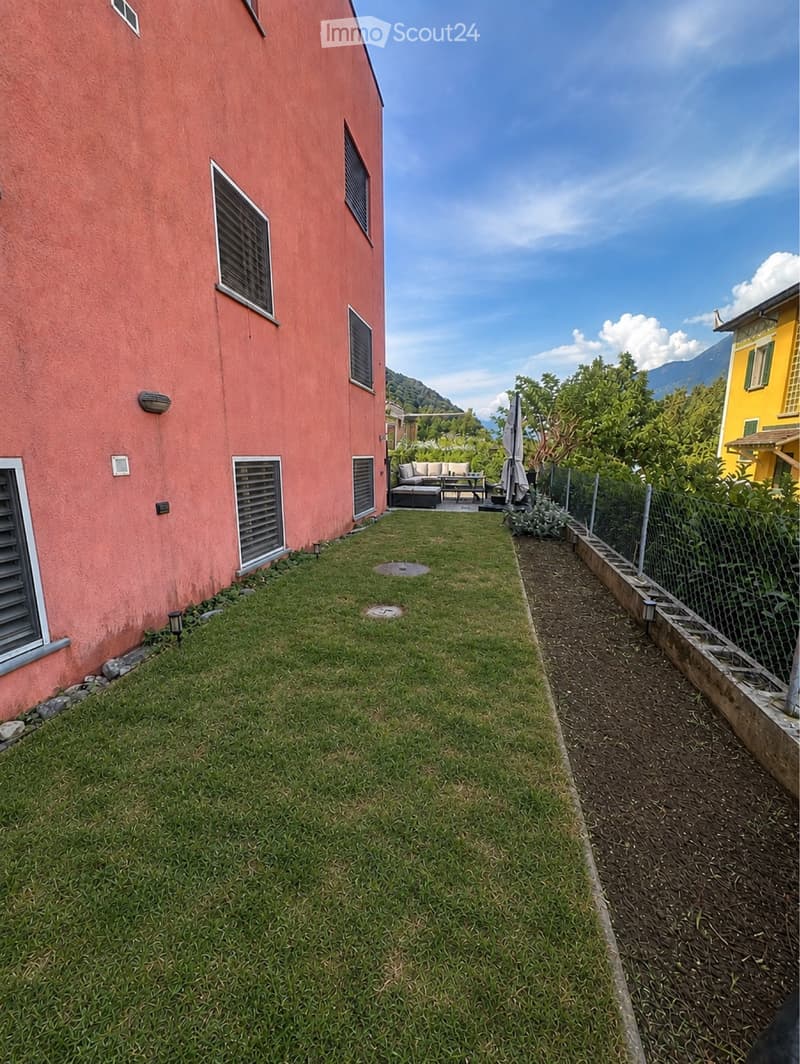 Grande appartamento 2,5 locali indipendente con giardino (5)