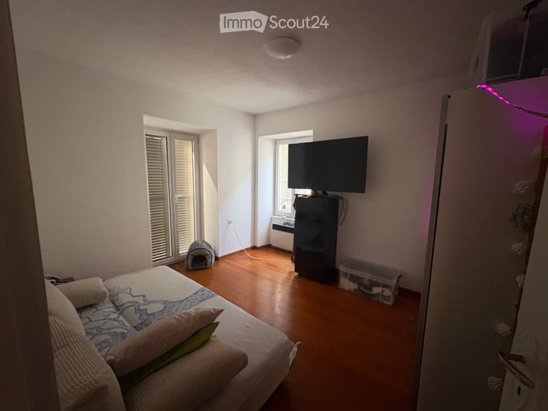 Bilocale con arredo presente come in foto (5)