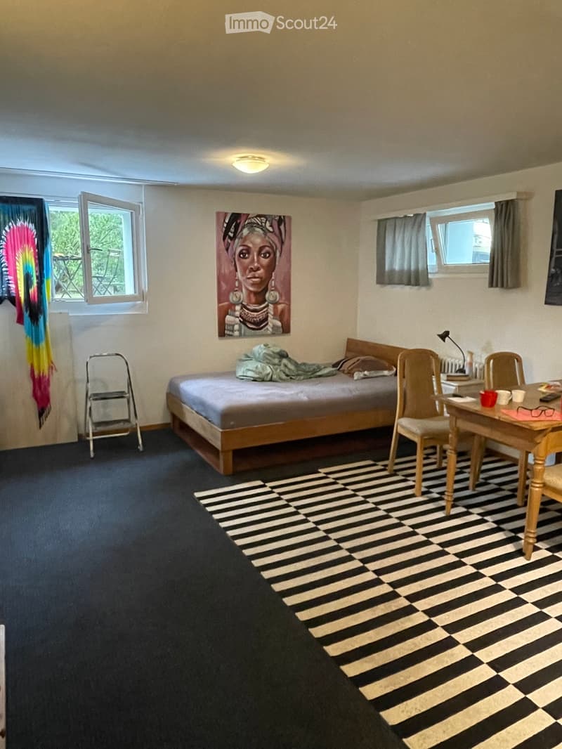 1,5 Zimmer Whg. per 1. Nov. (3)