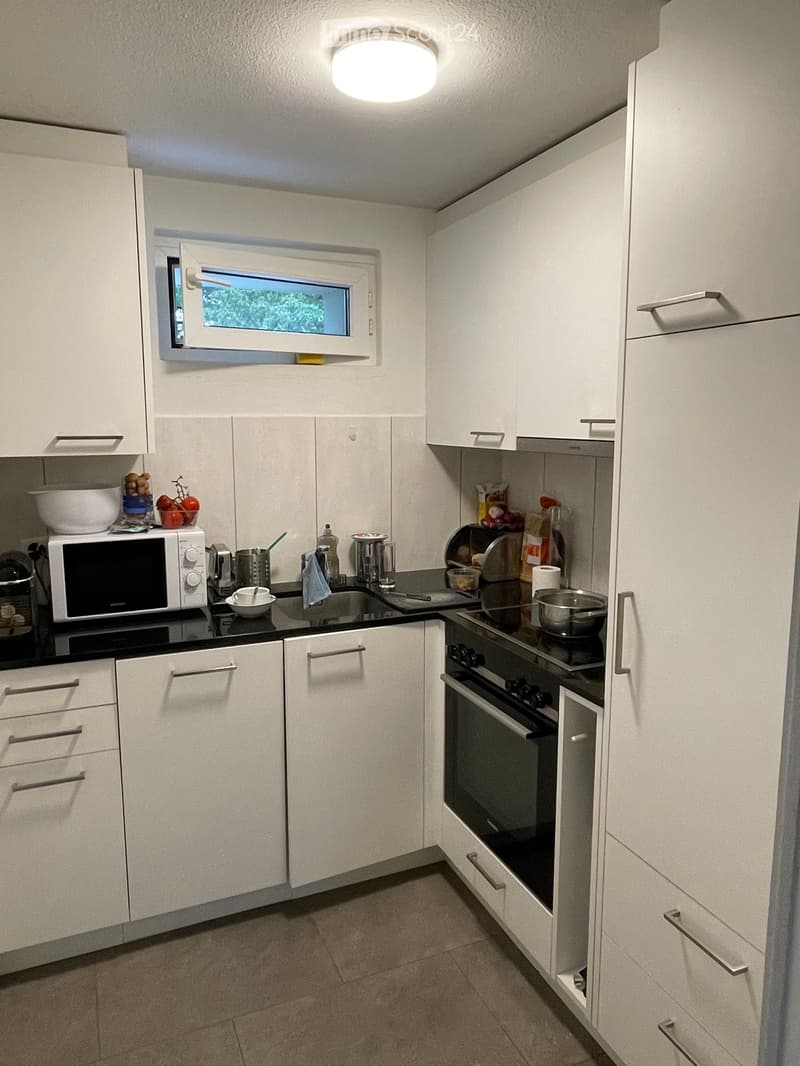 1,5 Zimmer Whg. per 1. Nov. (4)