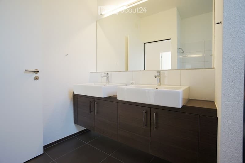 Moderne und helle 3.5-Zimmer-Wohnung (3)