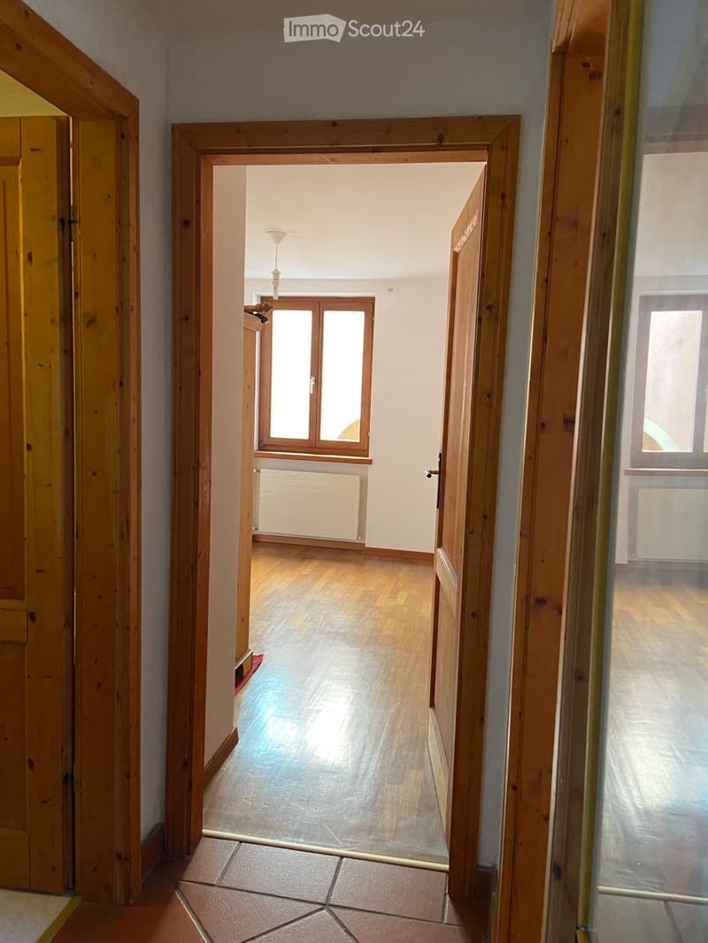 Vermiete 2 Zimmer in ruhigem Einfamilienhaus (4)