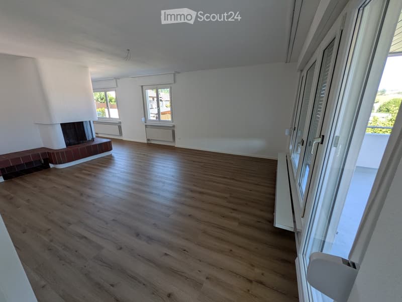Grosszügige 5.5-Zimmerwohnung mit Garten in Einfamilienhaus (3)