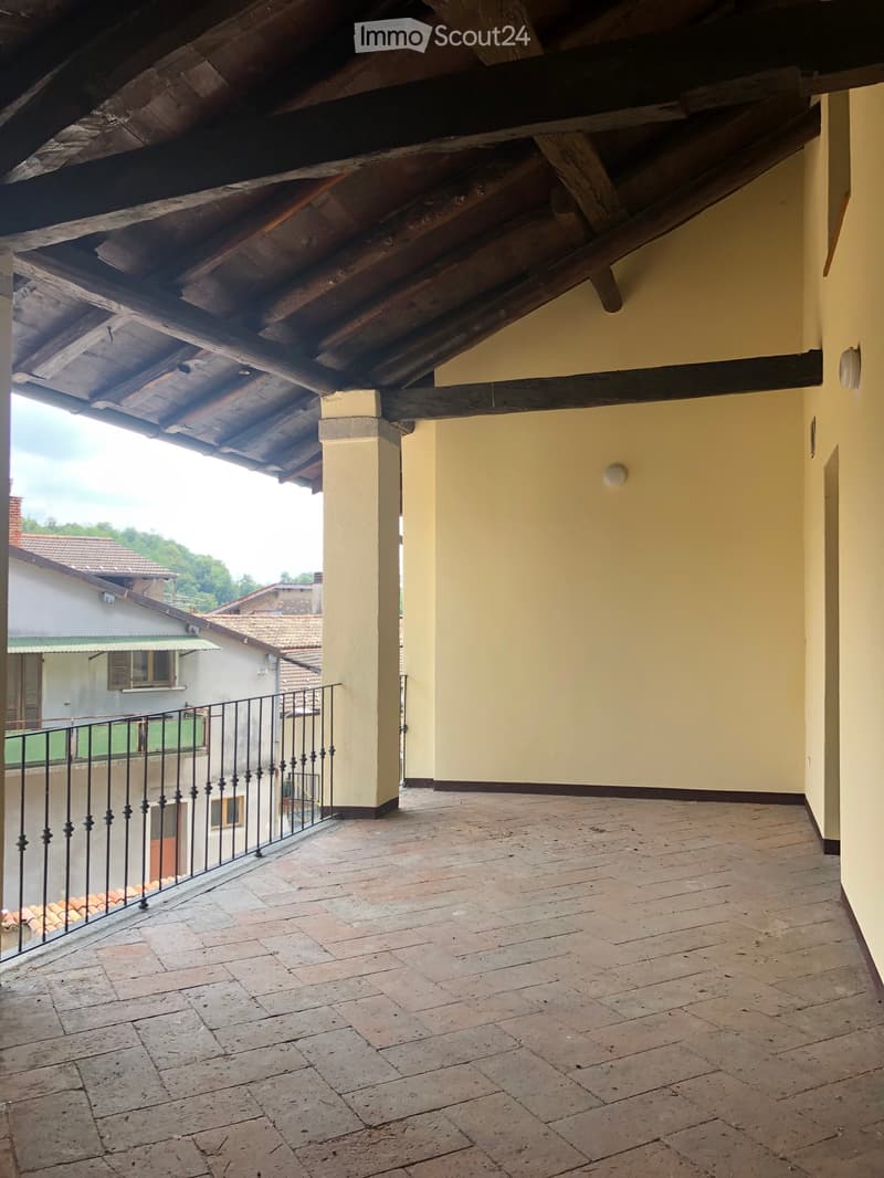 Luminoso, accogliente appartamento ristrutturato (4)
