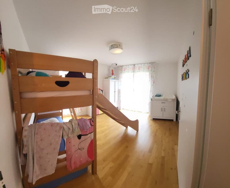 Nachmieter gesucht 4.5 Zimmer-Gartenwohnung (2)