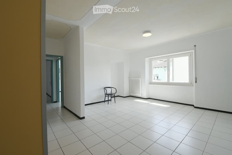APPARTAMENTO 4.5 LOCALI A GORDOLA (2)