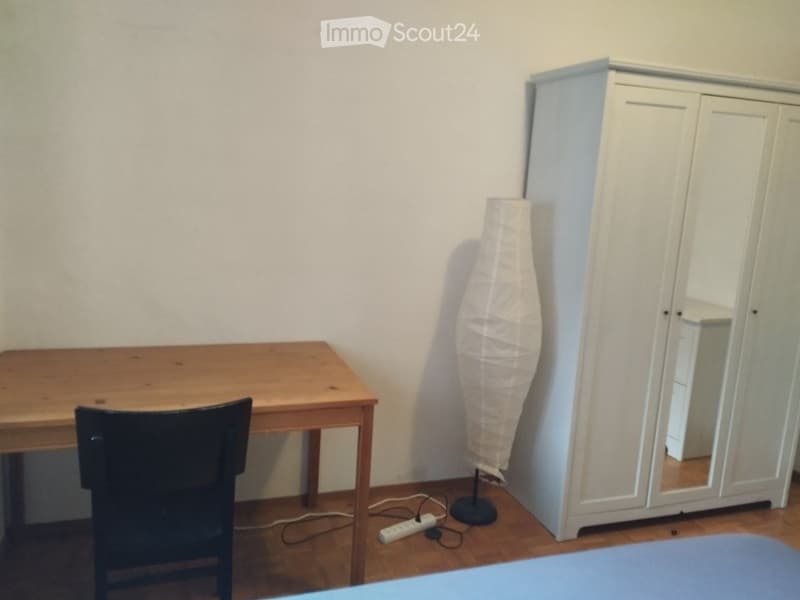 Stanza in apartamento condiviso, lugano centro (2)