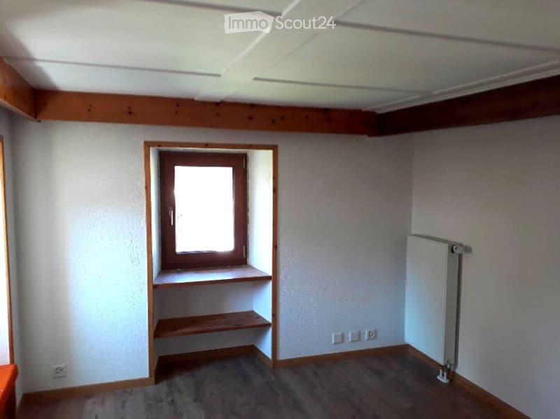 Appartement rénové à Vercorin  calme et fonctionnel (3)