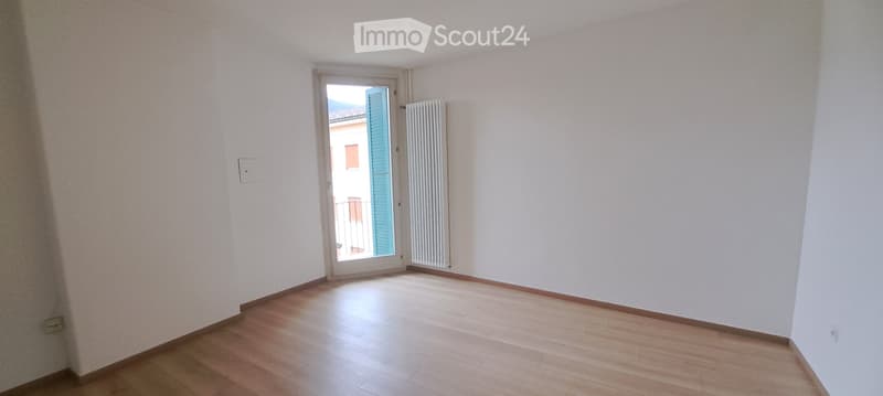 Appartamento 4.5 locali con vista lago a Ponte Tresa (3)