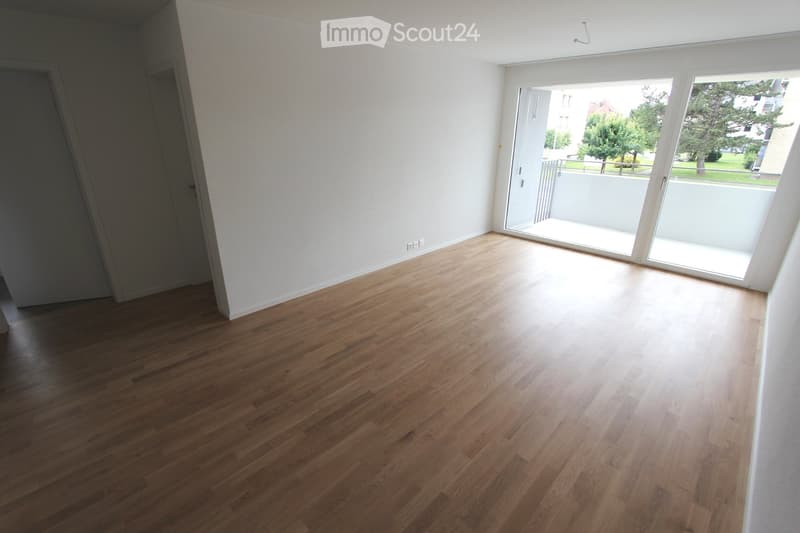 Helle 3-Zimmer-Wohnung, 8. Stock mit Balkon schöner Aussicht (5)