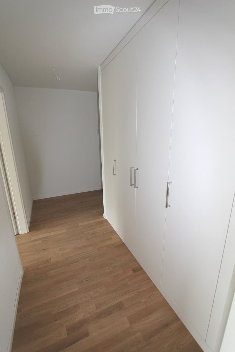 Helle 3-Zimmer-Wohnung, 8. Stock mit Balkon schöner Aussicht (3)