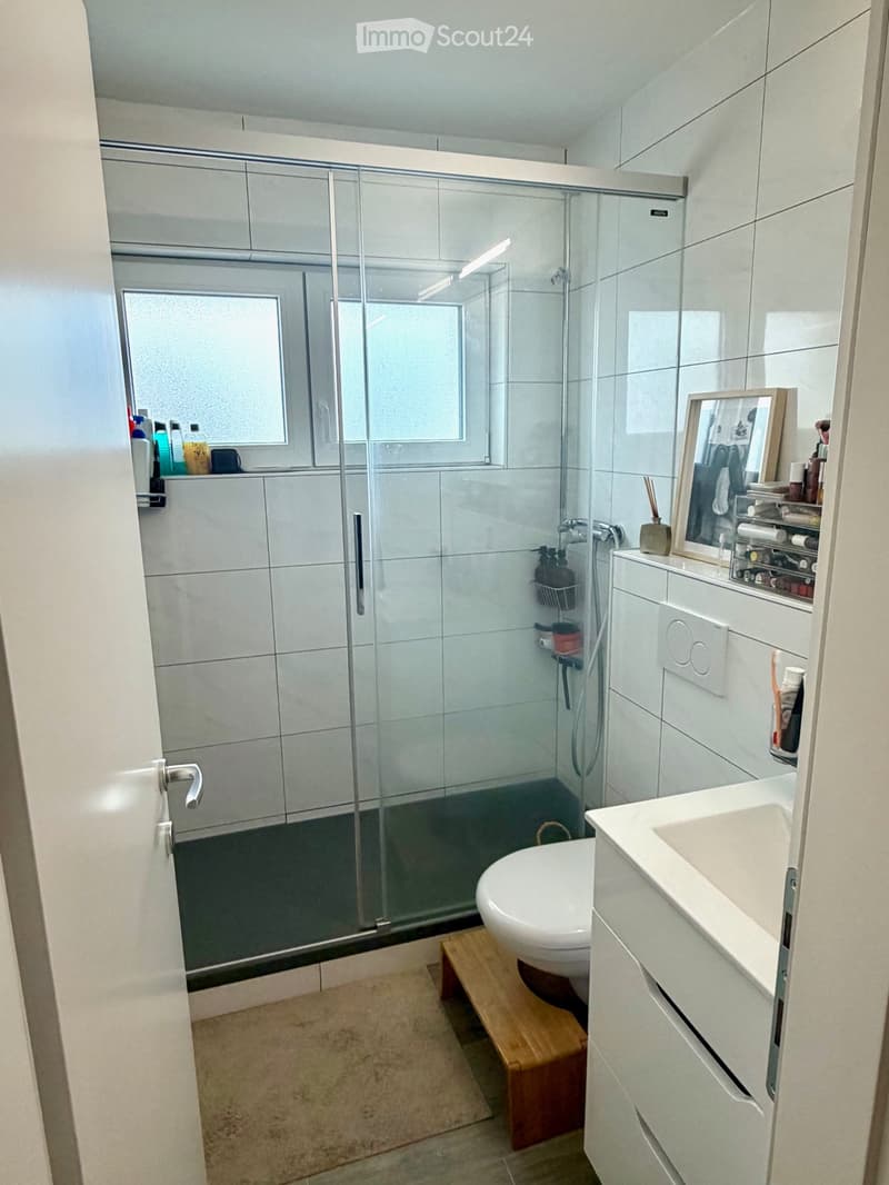 Schöne 3.5-Zimmer-Attikawohnung mit grossem Balkon in SG (3)